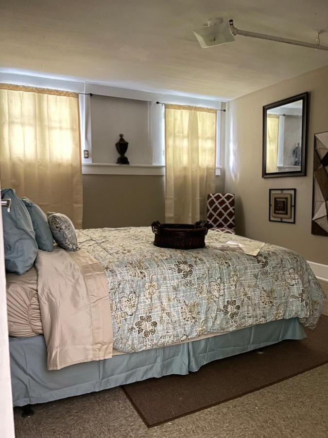 Maison Freetown Bed and Breakfast Lafayette Esterno foto